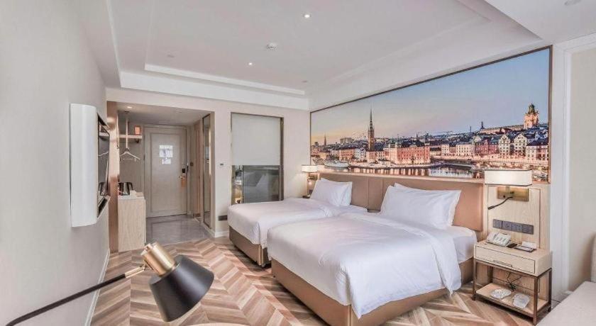 Vienna Hotel Sichuan Hejiang Yangtze River Bridge Luzhou Exterior photo